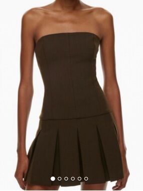 Aritzia | Dresses | Aritzia Eyecatcher Dress | Poshmark